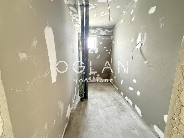 Penthouse cu 4 camere decomandat în Șelimbăr
