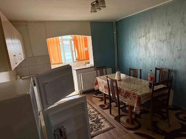 Apartament cu 2 camere decomandat în Autogară