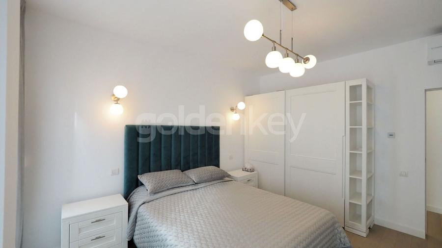 Apartament cu 5 camere semidecomandat în Șoseaua Nordului