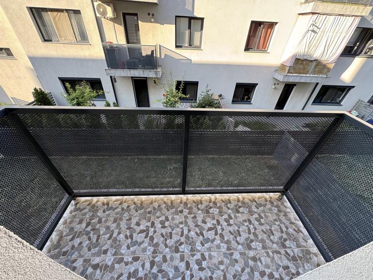 Apartament cu 2 camere decomandat, mobilat în 1 Decembrie