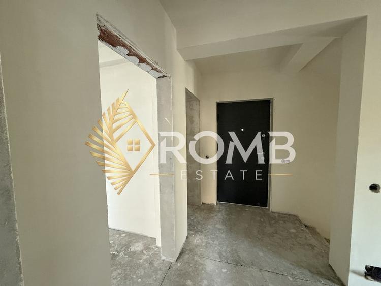 Apartament cu 5 camere semidecomandat în Mănăștur
