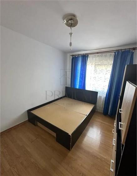 Apartament cu 3 camere decomandat, mobilat în Freidorf