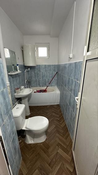 Apartament cu 3 camere decomandat în Păcurari