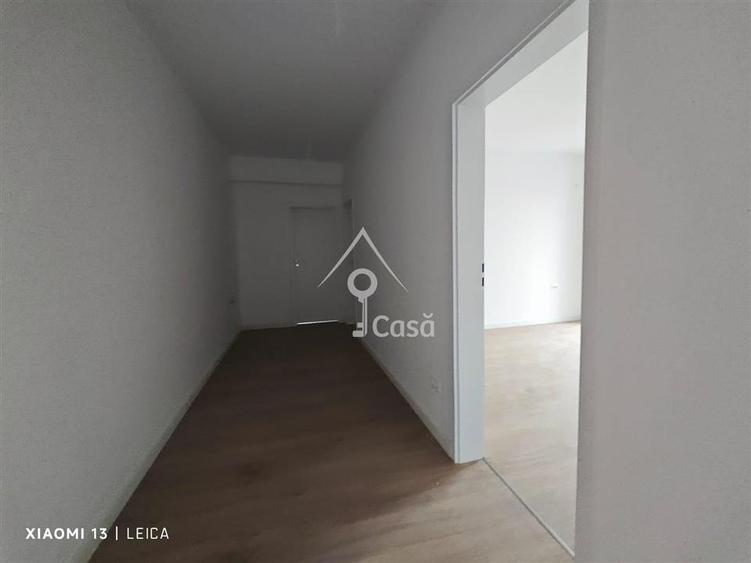 Apartament cu 3 camere decomandat în Berceni