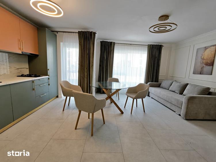 Apartament cu 2 camere semidecomandat în Ipotești