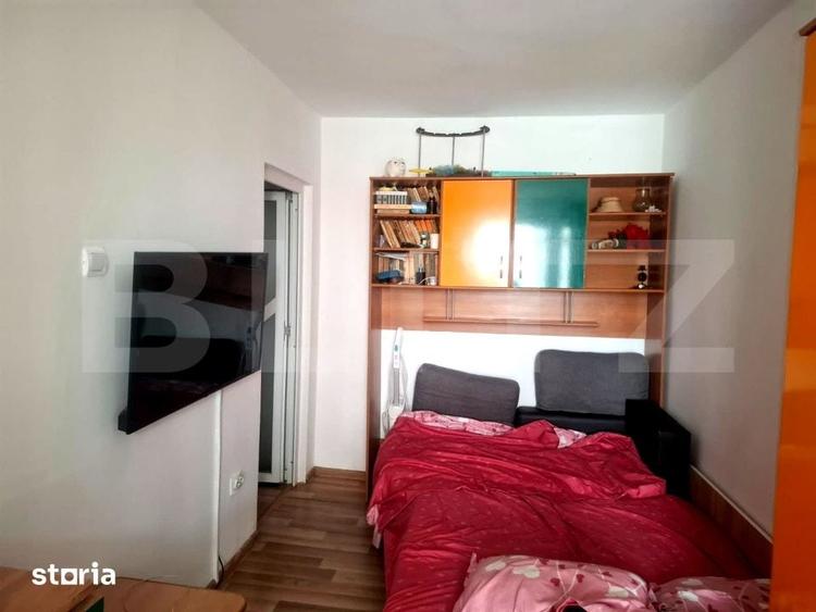 Apartament 2 camere decomandat Strada 9 Mai, zona linistita - 3