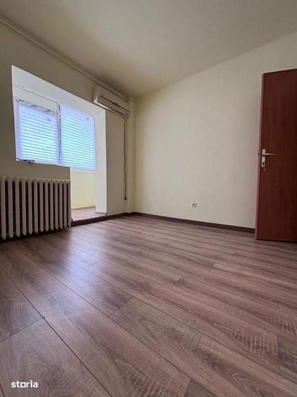 Apartament cu 3 camere decomandat în Pantelimon