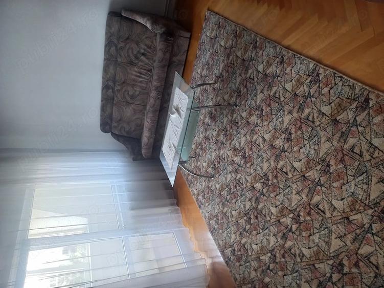 Apartament cu 3 camere decomandat în Zorilor