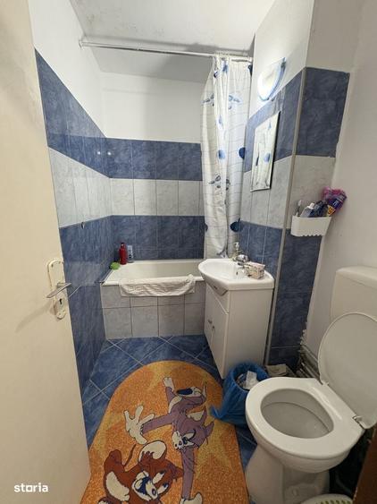 Apartament cu 2 camere semidecomandat în Central