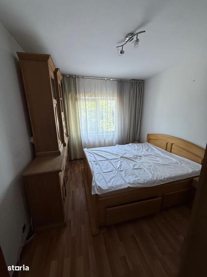 Apartament cu 4 camere decomandat în Obcini