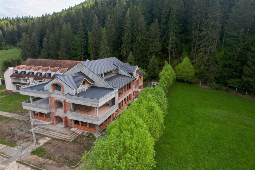 Casă cu 4 camere în Ghelința
