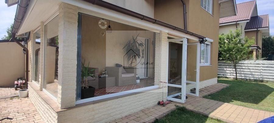 Casă individuală cu 4 camere cu Teren 445 Mp în Domnești