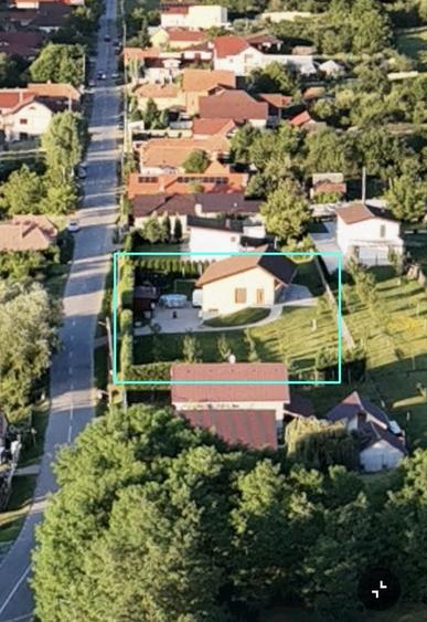 Casă cu 4 camere cu Teren 1591 Mp în Ciugud