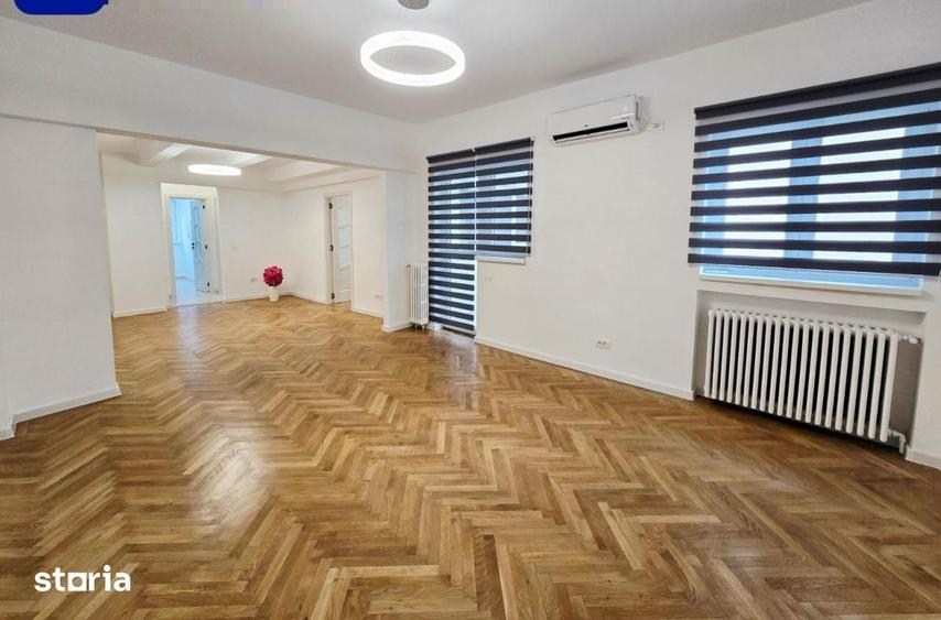 Apartament cu 3 camere în Unirii