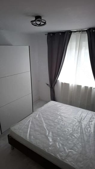 Apartament cu 2 camere semidecomandat în Alecu Russo