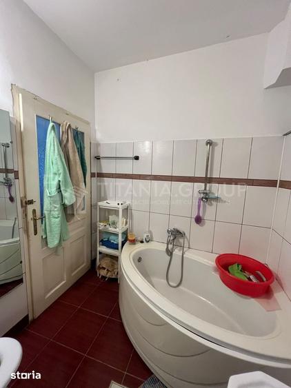 Apartament 3 camere, curte comuna, Centrul Istoric Schei - 6