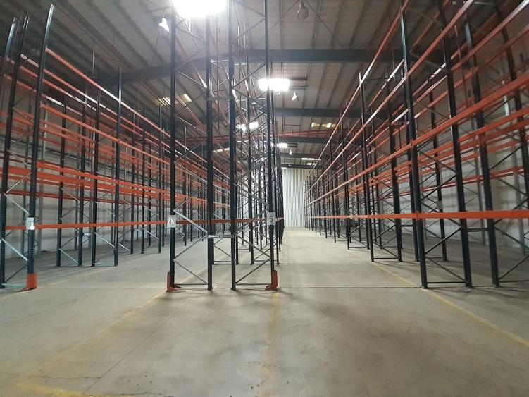 Spațiu industrial, de 940 mp, în Theodor Pallady