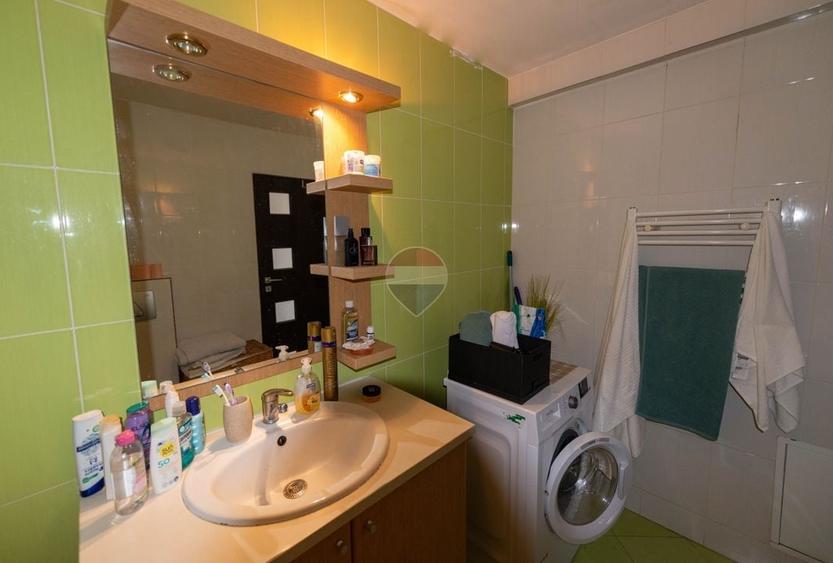 Apartament cu 2 camere semidecomandat, mobilat în 1 Decembrie 1918