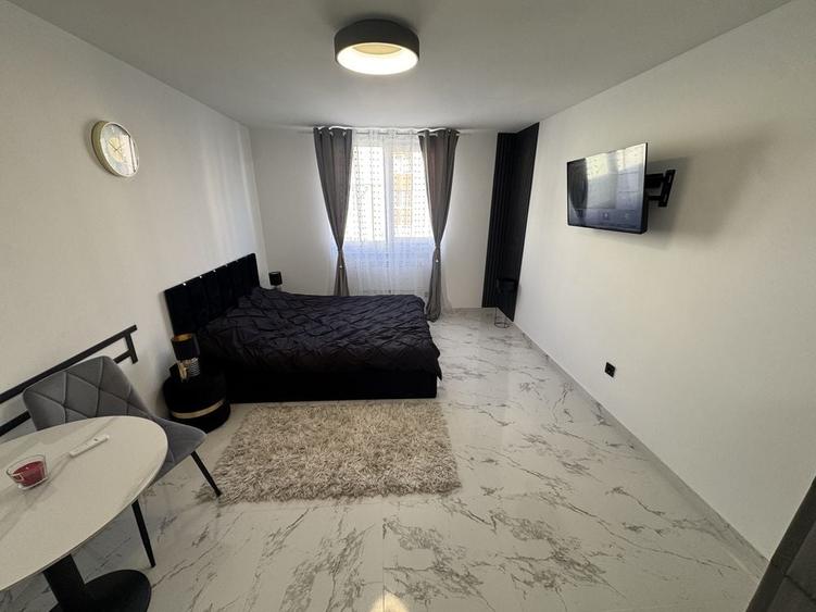 Garaoniera de vanzare zona maratei 22 mp Renovata complet - 3