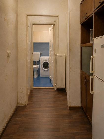 Apartament cu 4 camere semidecomandat în Central