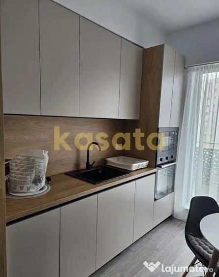 Apartament cu 2 camere semidecomandat în Vest