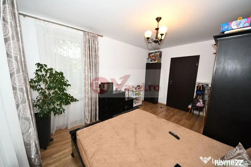 Casă cu 5 camere cu Teren 500 Mp în Ultracentral