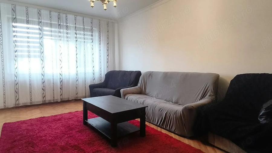 Apartament cu 4 camere decomandat în Central