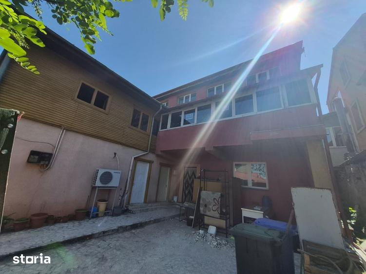 Casă cu Teren 250 Mp în Cișmigiu