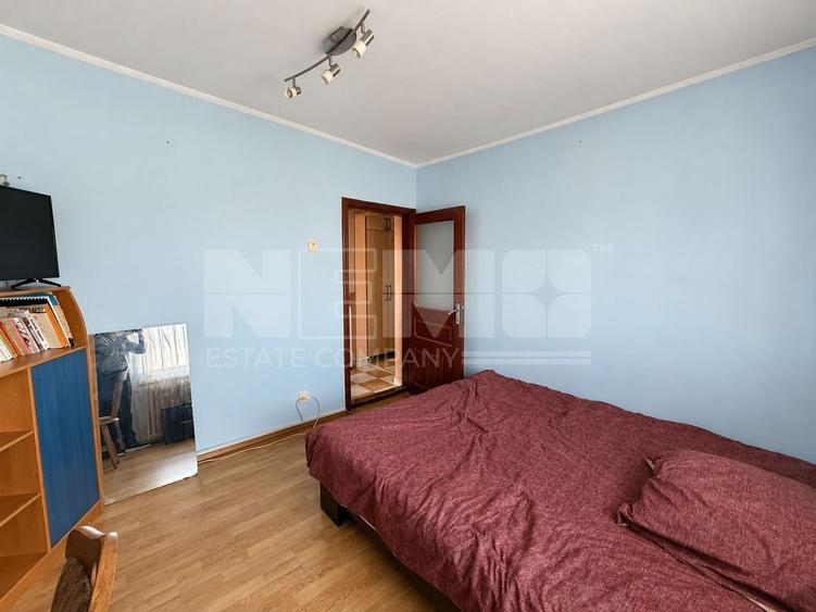 Apartament cu 2 camere decomandat în Central