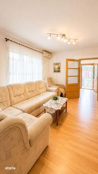Casă cu 8 camere cu Teren 688 Mp în Pârneava