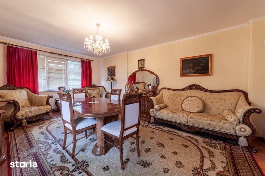 Casă cu 5 camere cu Teren 857 Mp în Ștefănești