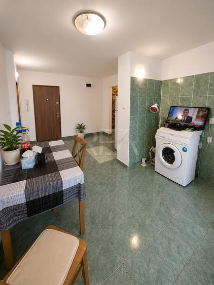 Apartament cu 2 camere decomandat în Barbu Văcărescu