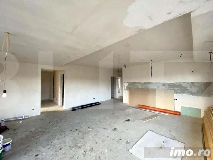 Casă cu 3 camere cu Teren 510 Mp în Jucu