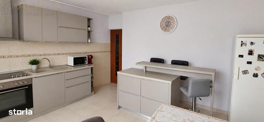 De vanzare apartament 3 camere, 2 bai, loc de parcare si boxa - Bistri - 1