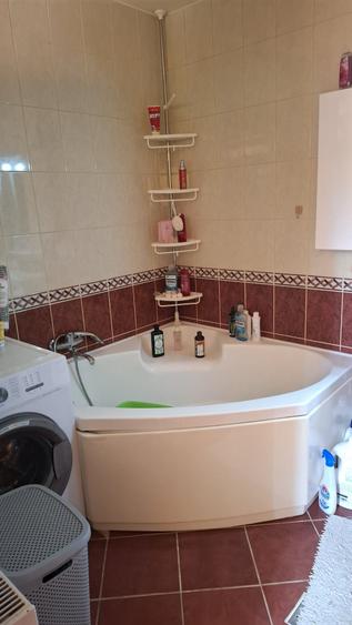 Casă individuală cu 3 camere cu Canalizare în Nădlac
