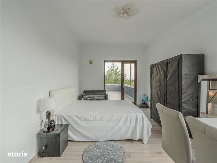 Casă cu 4 camere în Dumbrăveni
