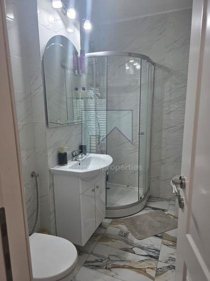 Apartament cu 2 camere decomandat în P-ța Alba Iulia