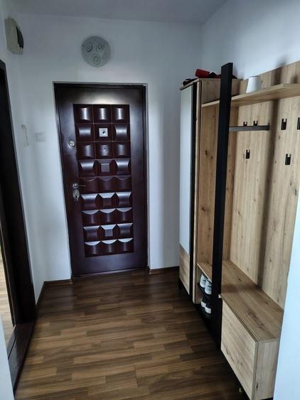 Apartament cu 2 camere decomandat în Mureșeni