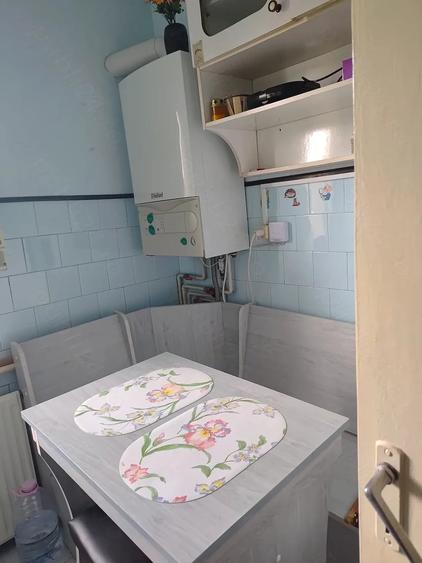 Apartament cu 2 camere decomandat în Breaza de Sus