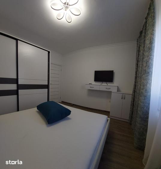 Apartament cu 2 camere decomandat în Far