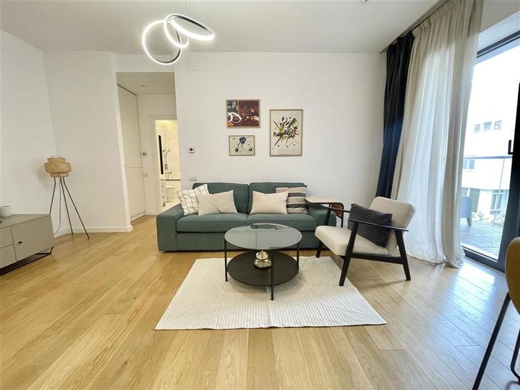Apartament cu 2 camere decomandat în Herăstrău