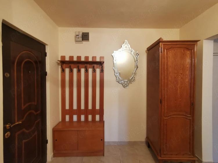 Apartament cu 2 camere decomandat în 1 Mai