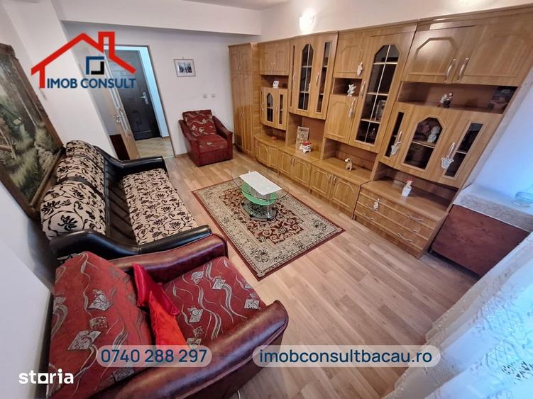 Apartament cu 2 camere decomandat în Banca Națională