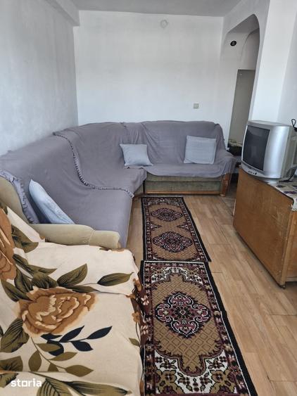 Apartament cu 2 camere în Craiovița Nouă
