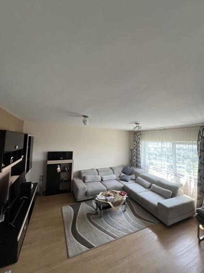 Apartament cu 3 camere în Central