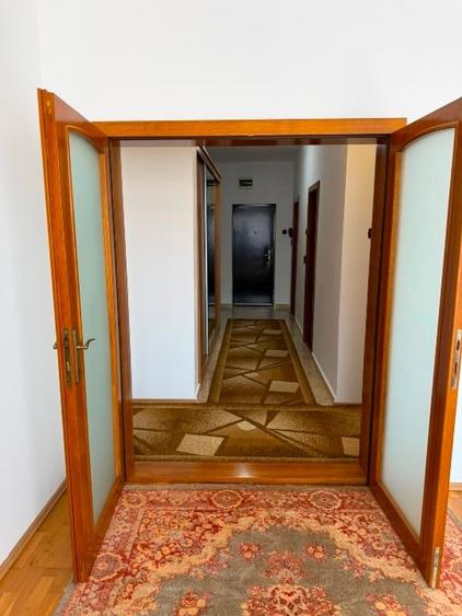 Apartament cu 2 camere decomandat în Ștrand