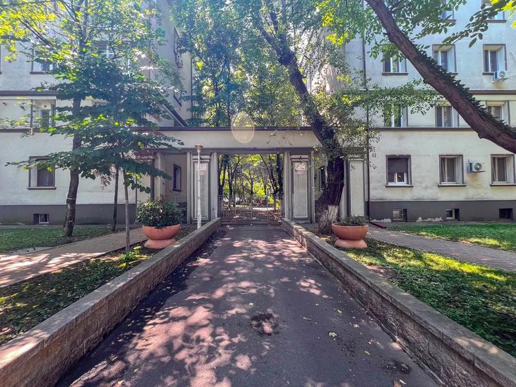 Apartament cu 2 camere în Brâncoveanu
