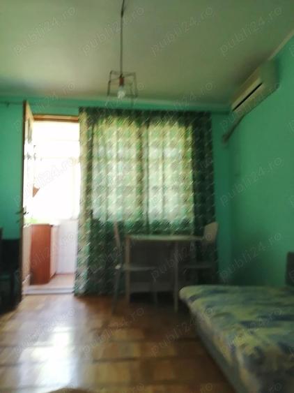 Apartament cu 2 camere semidecomandat în Exterior Vest