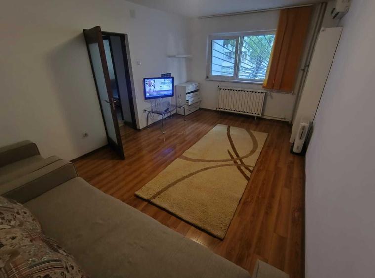 Proprietar vand apartament 2 camere, decomandat, zona Petre Ispirescu - Dumbrava Noua - 3