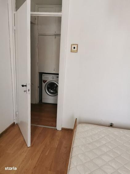 Garsonieră decomandată în Rovine
